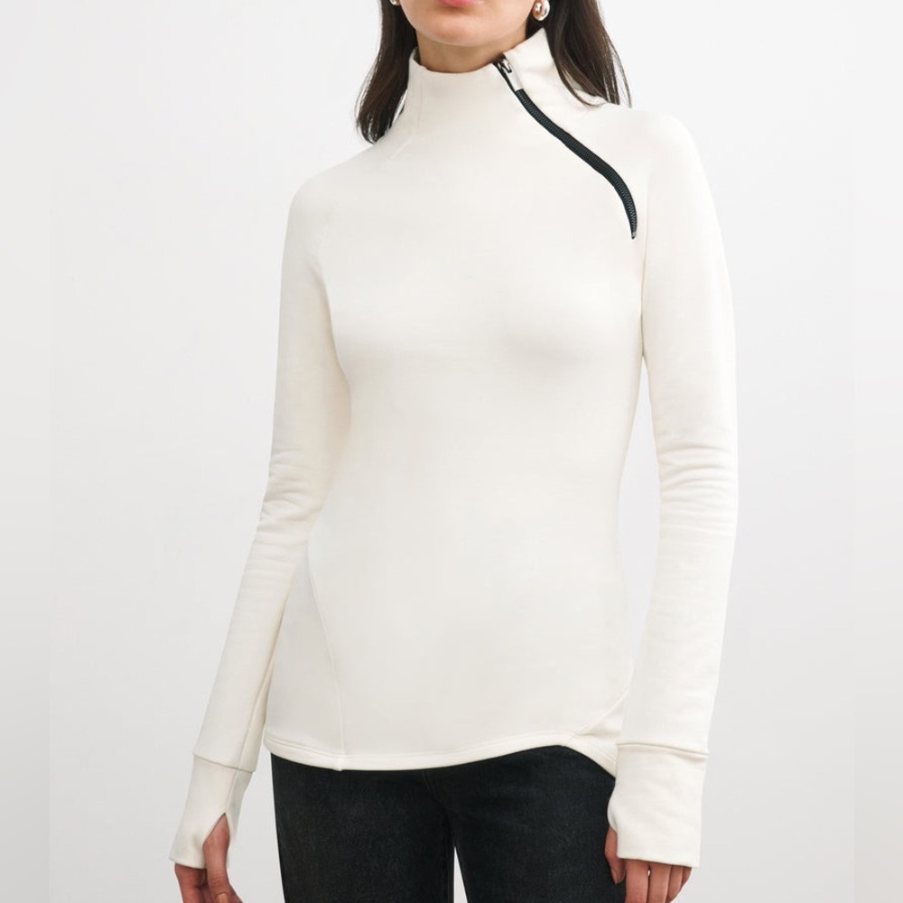 Elegant White High-Neck Sweatshirt